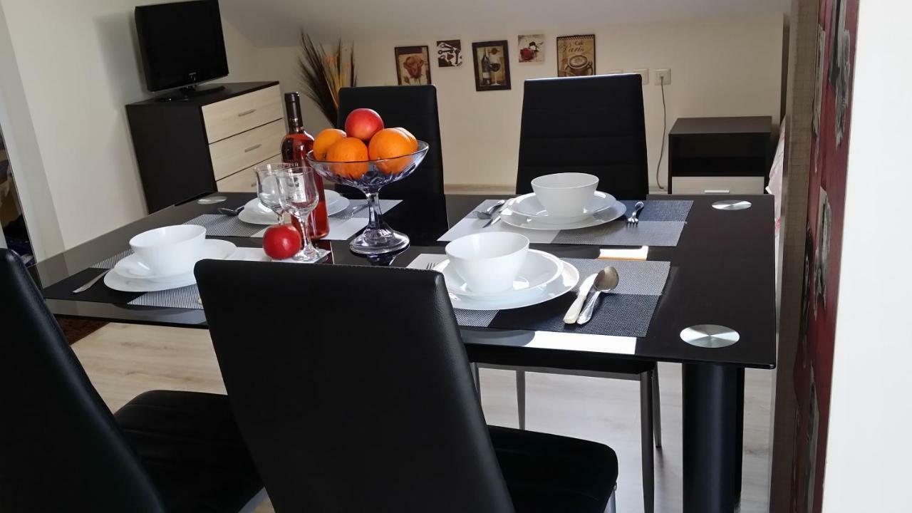 Студио Изгрев Burgas Luaran gambar