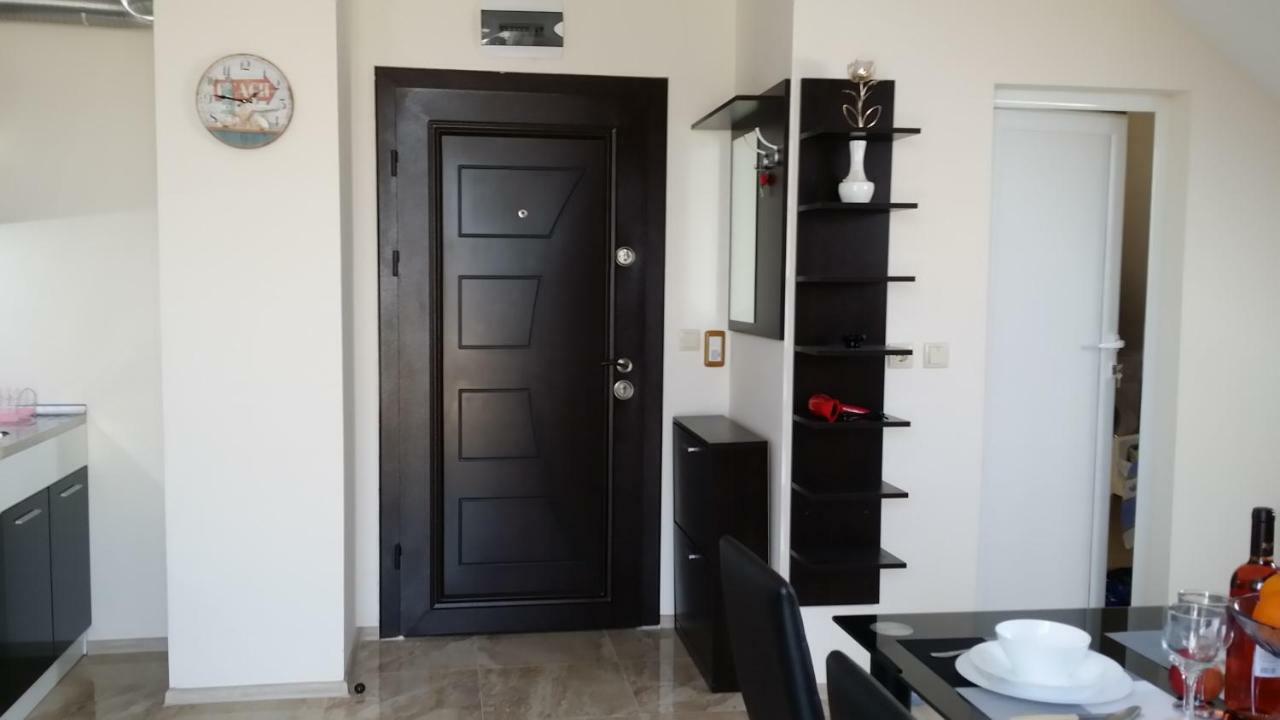 Студио Изгрев Burgas Luaran gambar