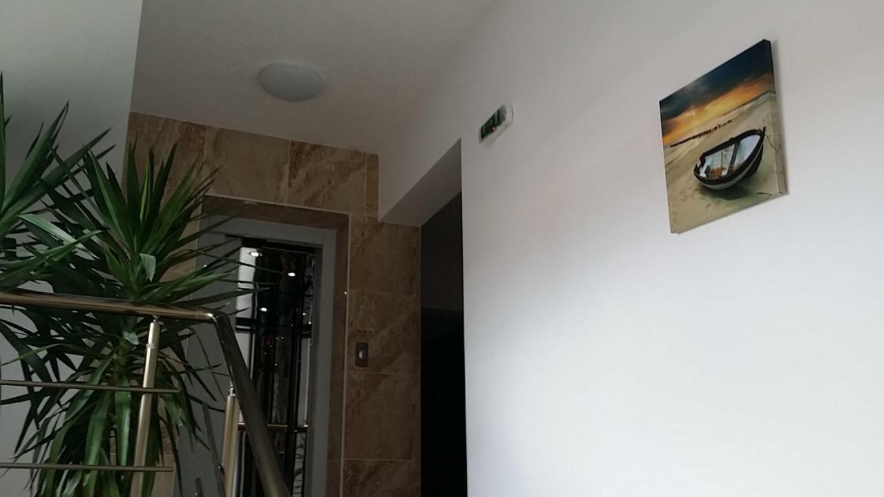Студио Изгрев Burgas Luaran gambar